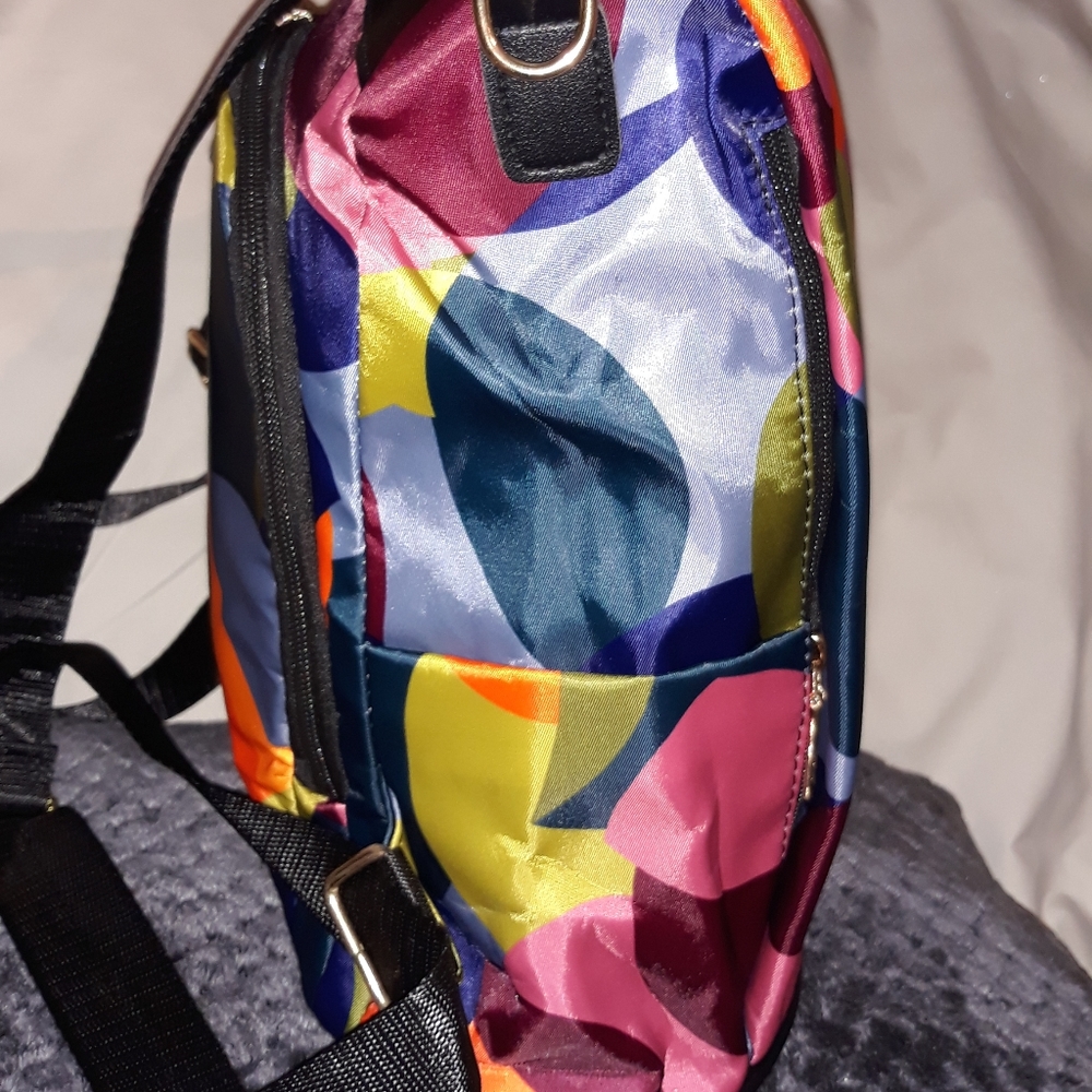 Fashion Colorful Backpack - Picture 3 of 6